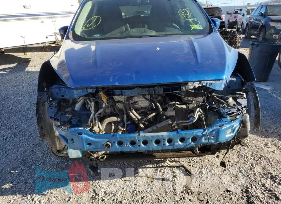 1FMCU9GD5HUD74263 Photo# 9