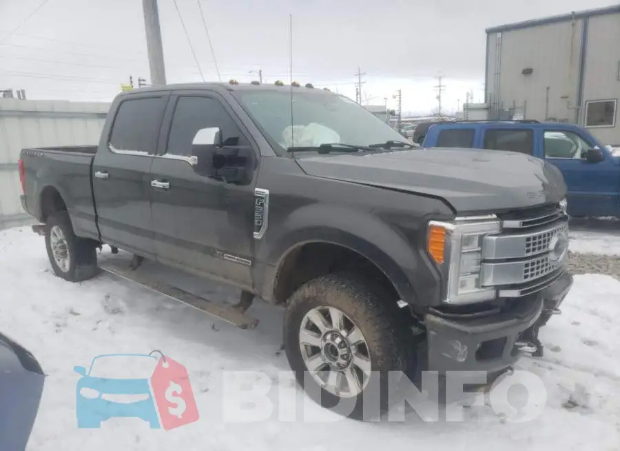 1FT8W3BT2JEC41380 Photo# 4