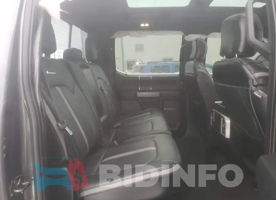 1FT8W3BT2JEC41380 Photo# 10
