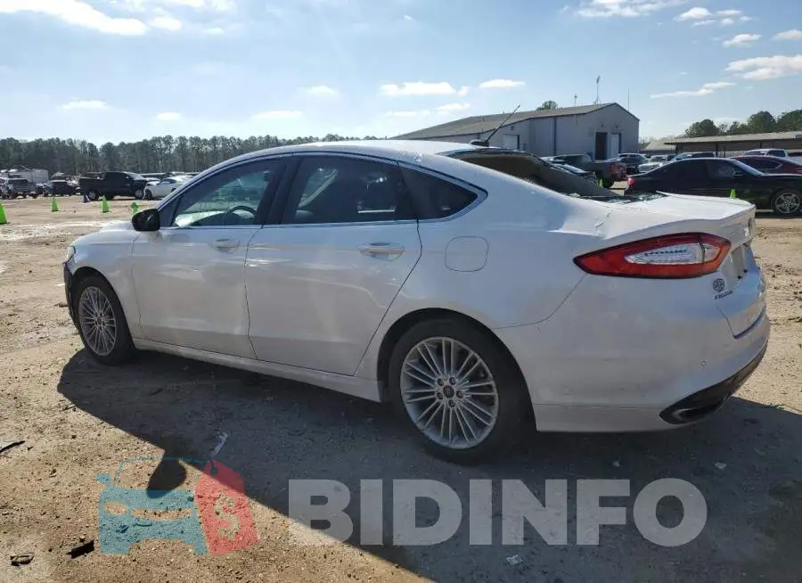 3FA6P0H94GR364205 Photo# 2