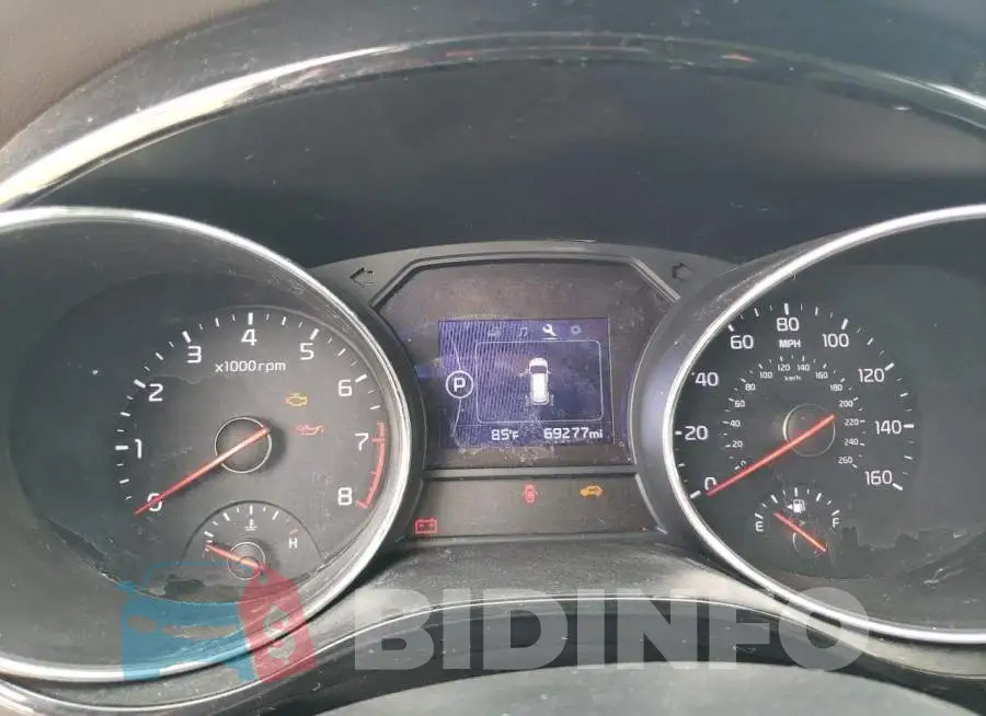 KNDMC5C11J6362928 Photo# 9