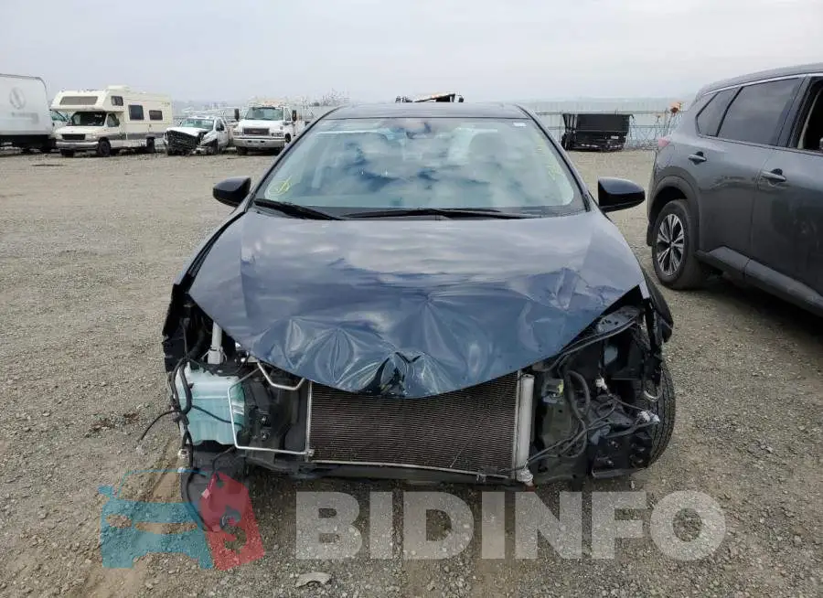 2T1BURHE3KC193593 Photo# 5