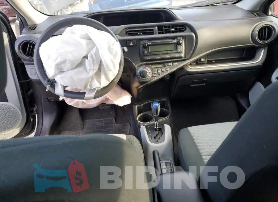 JTDKDTB30E1575447 Photo# 8
