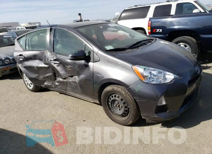 JTDKDTB32E1569830 Photo# 4
