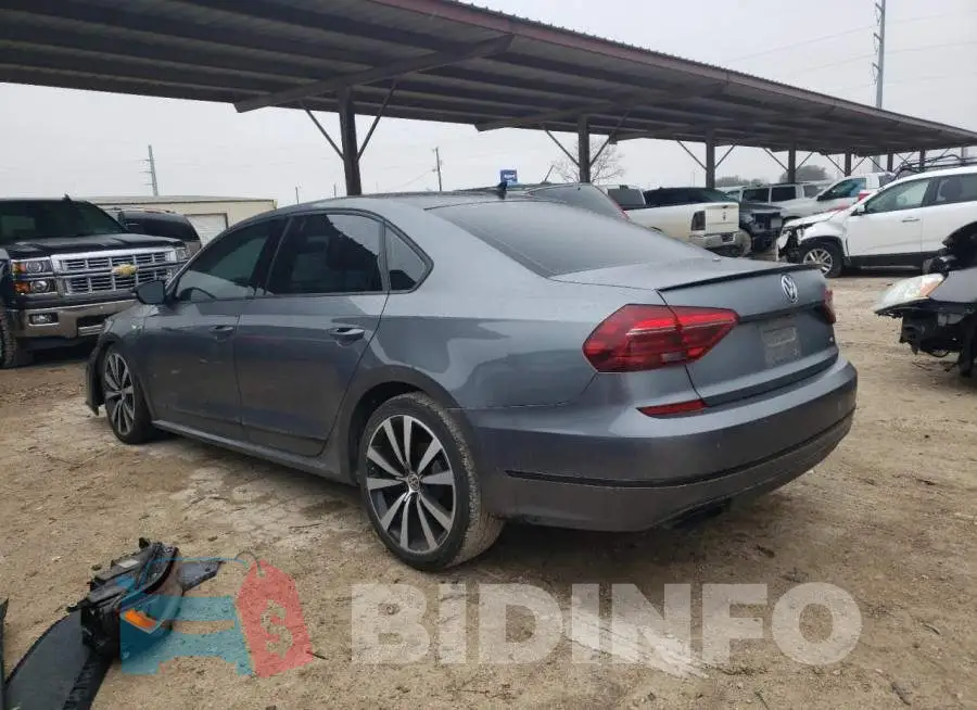 1VWJM7A37JC048425 Photo# 2