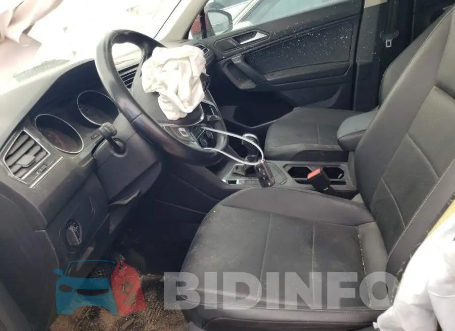 3VV3B7AX7KM131231 Photo# 7