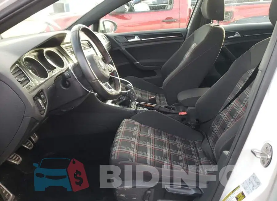 3VW5T7AU3HM067608 Photo# 7