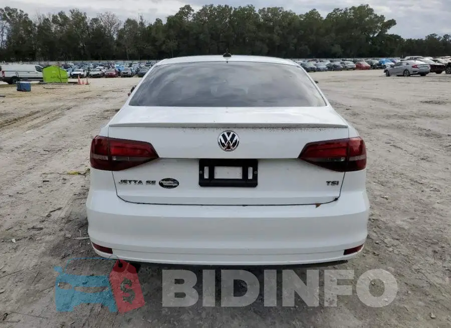 3VWD67AJ0GM325722 Photo# 6