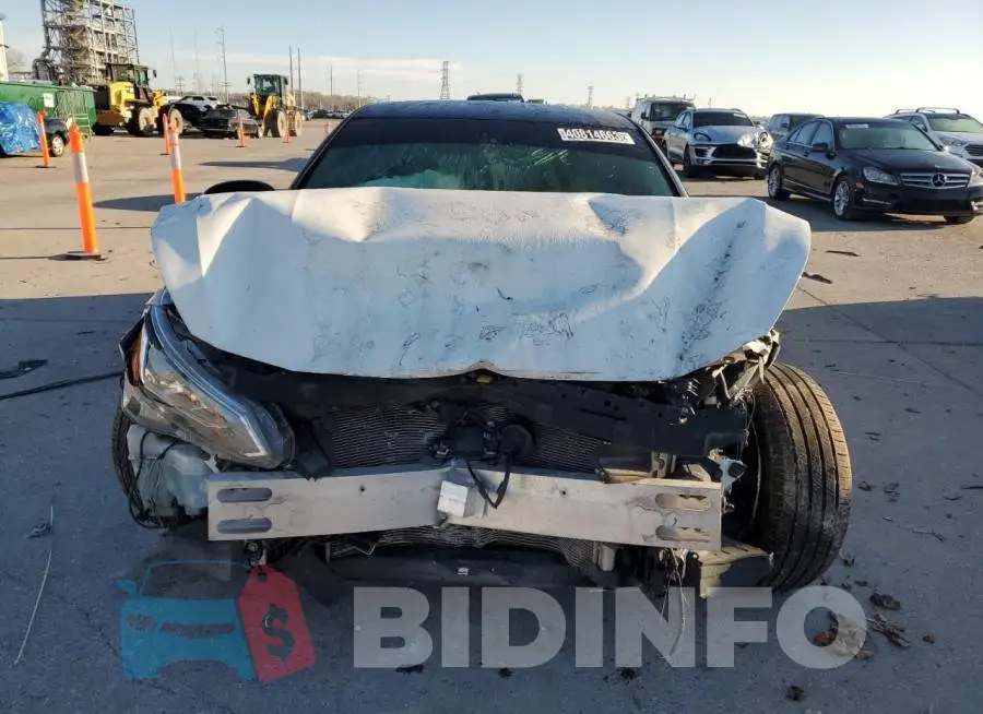1N4BL4CV9KC209663 Photo# 5