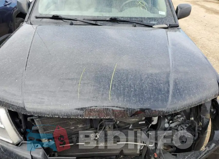 1N6AD0EV5JN772332 Photo# 11