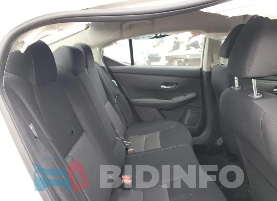 3N1AB8CV3NY302113 Photo# 10