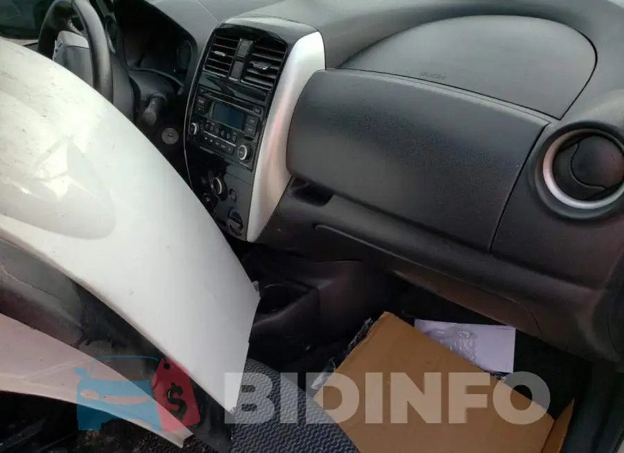 3N1CE2CP3FL421888 Photo# 8