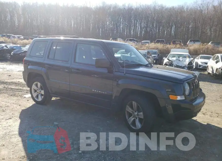 1C4NJPFB6ED730211 Photo# 4