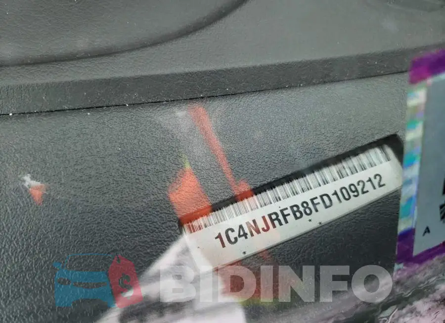 1C4NJRFB8FD109212 Photo# 13