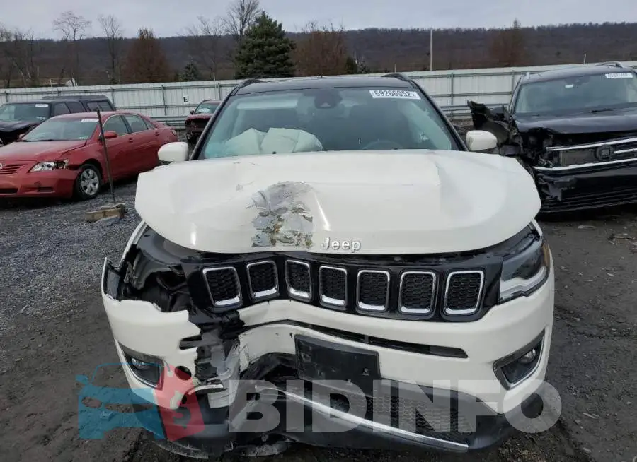 3C4NJDCB2HT665570 Photo# 5