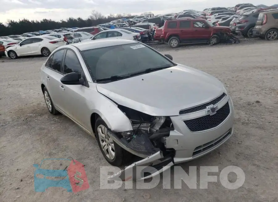 1G1PB5SHXE7268747 Photo# 4