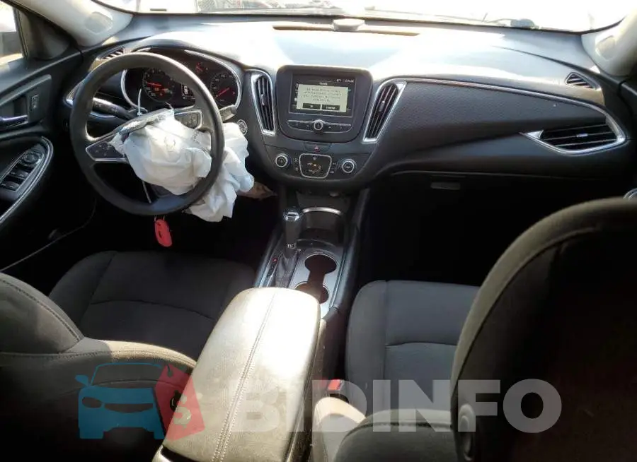 1G1ZD5ST5JF240717 Photo# 8