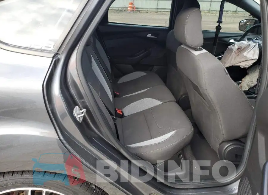 1FADP3L90HL334134 Photo# 10
