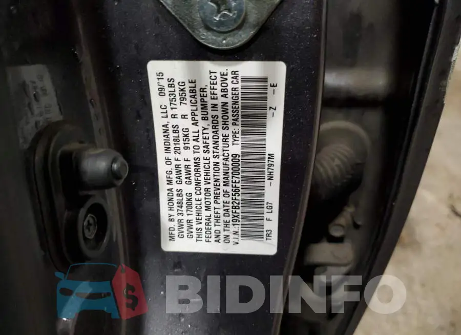 19XFB2F56FE700009 Photo# 12