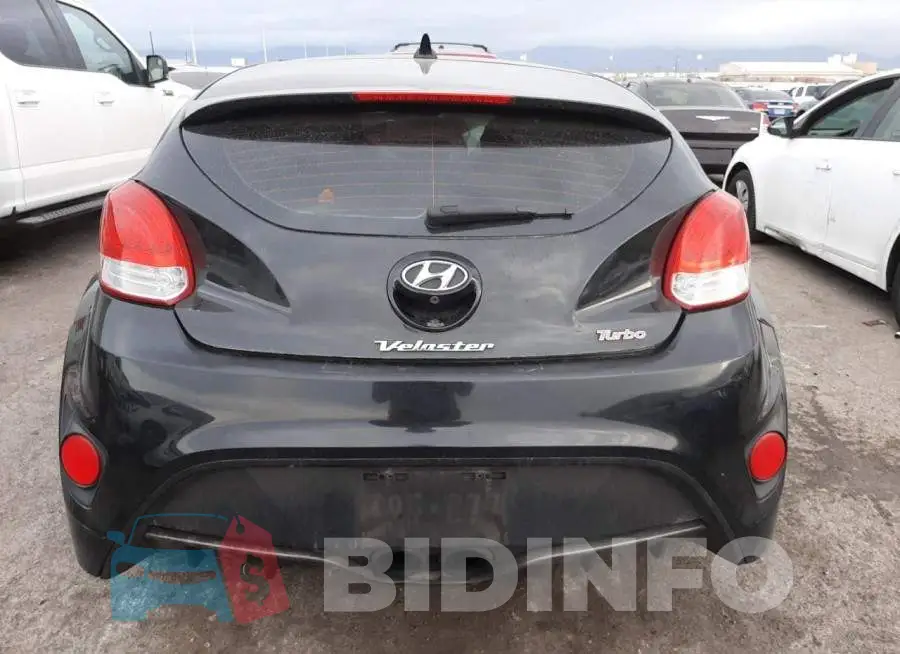 KMHTC6AE2GU288619 Photo# 6