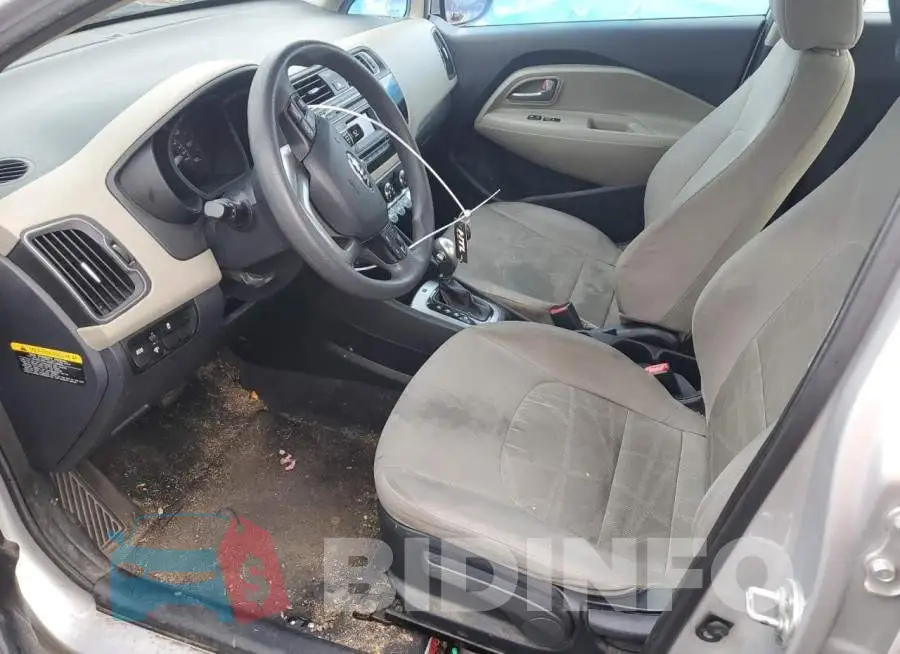 KNADM4A35G6559635 Photo# 7