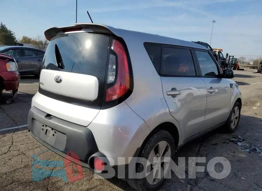 KNDJN2A26E7733783 Photo# 4
