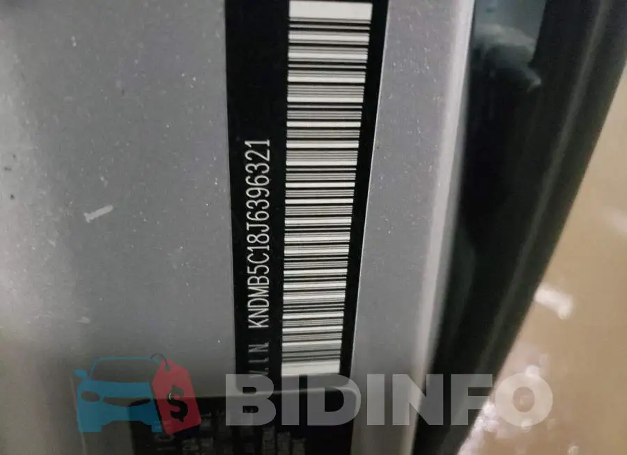 KNDMB5C18J6396321 Photo# 13