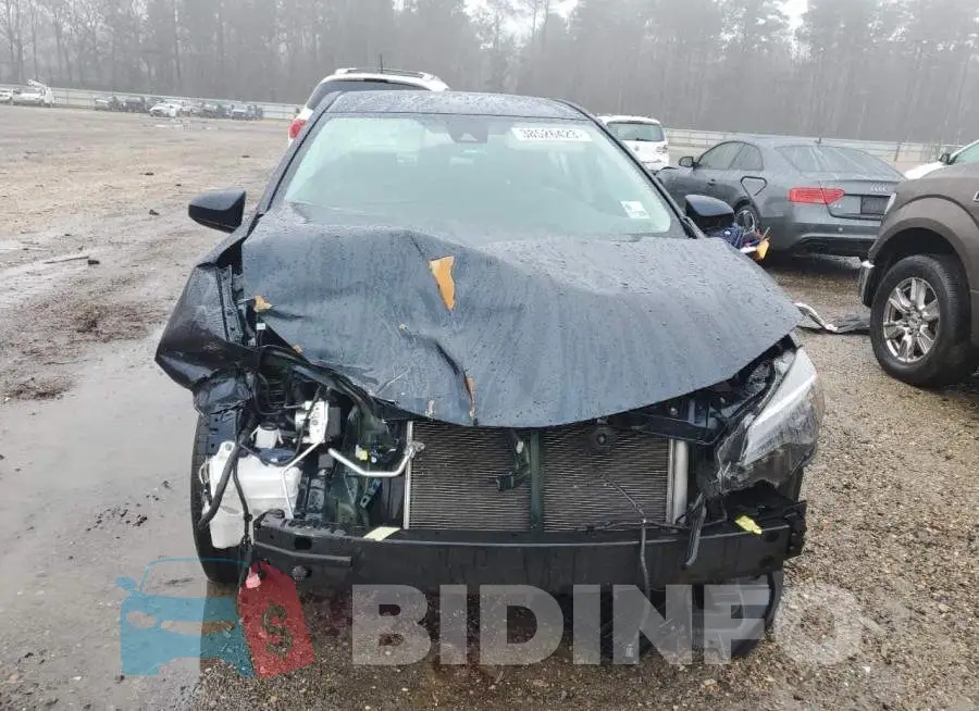 2T1BURHE7KC212050 Photo# 5