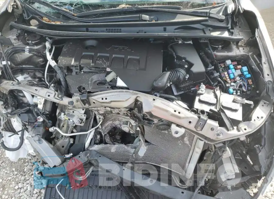 2T1BURHE7KC240382 Photo# 11