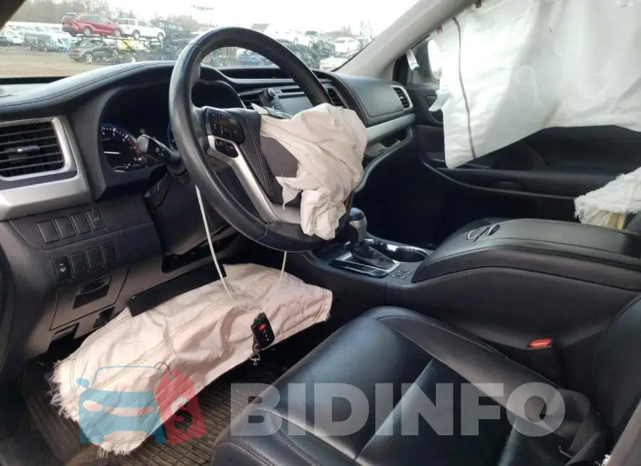 5TDJKRFH6GS324822 Photo# 7