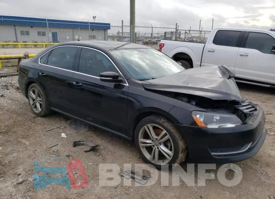1VWBS7A31EC115469 Photo# 4