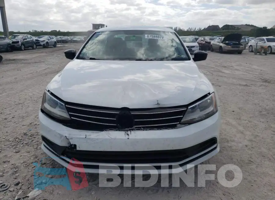 3VW267AJ9GM285664 Photo# 5