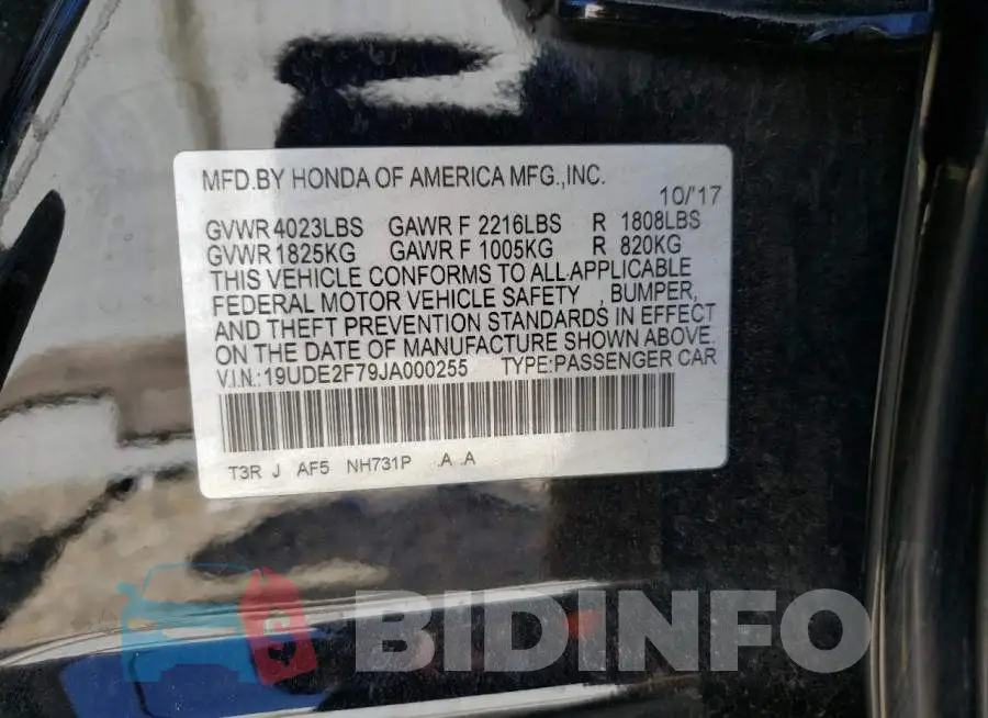19UDE2F79JA000255 Photo# 10