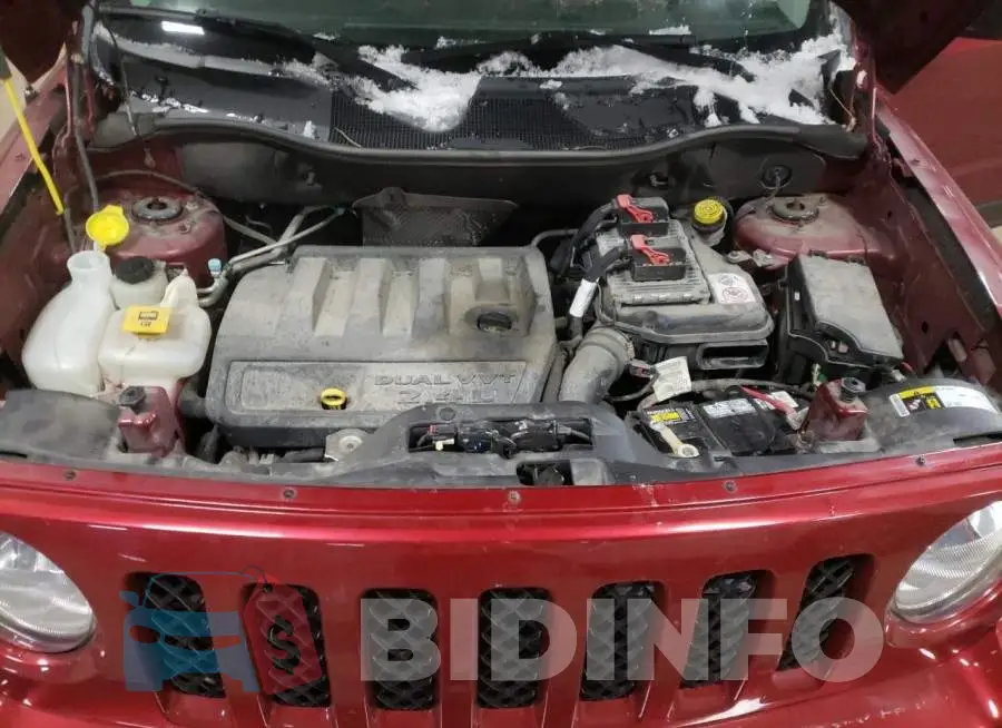 1C4NJRFB4GD672744 Photo# 12