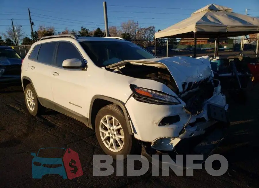1C4PJMCB8FW559608 Photo# 1