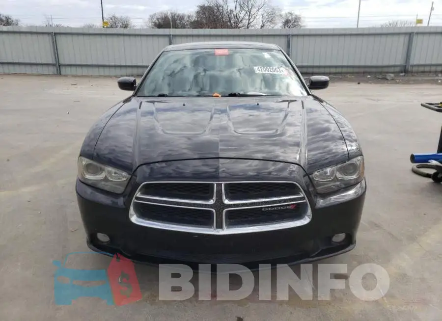 2C3CDXCT2EH161182 Photo# 5