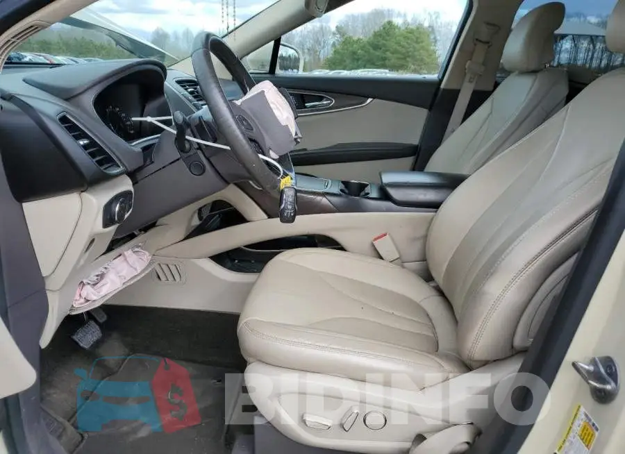 2LMPJ8KR9GBL89414 Photo# 7