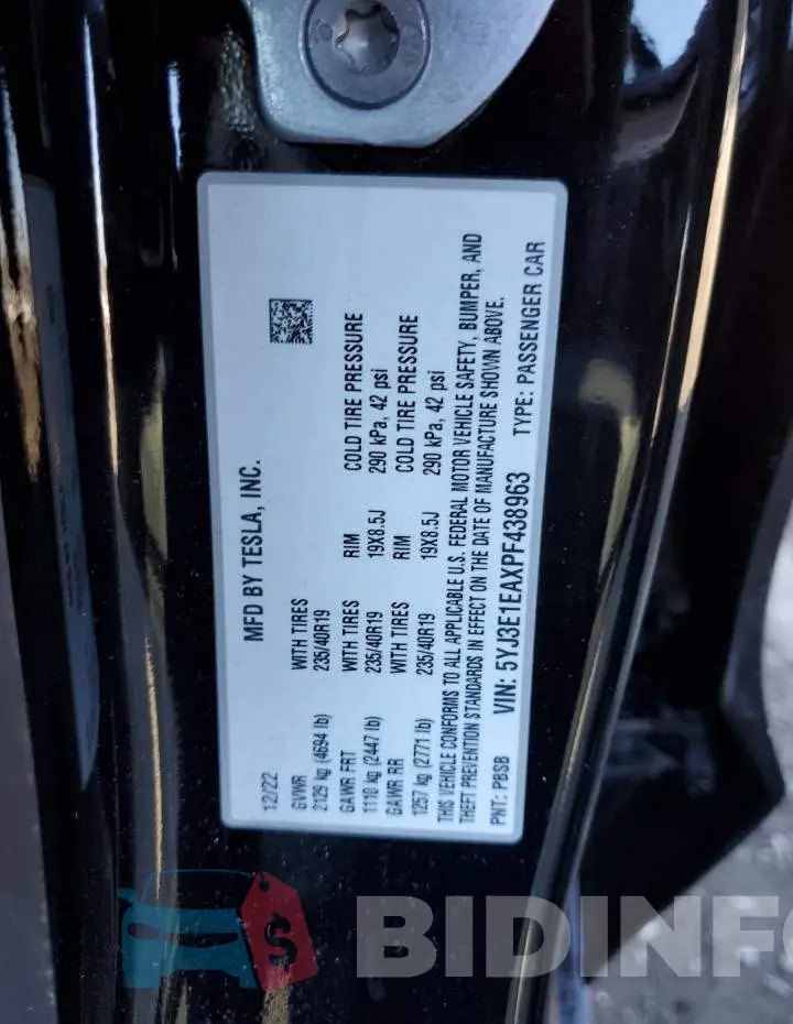 5YJ3E1EAXPF438963 Photo# 12