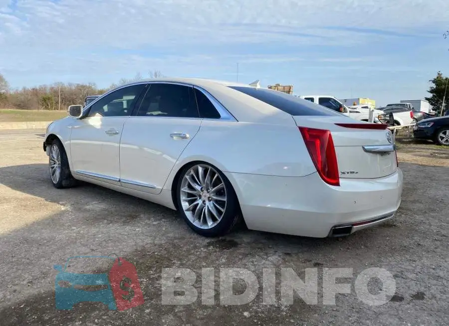 2G61W5S89E9145914 Photo# 3