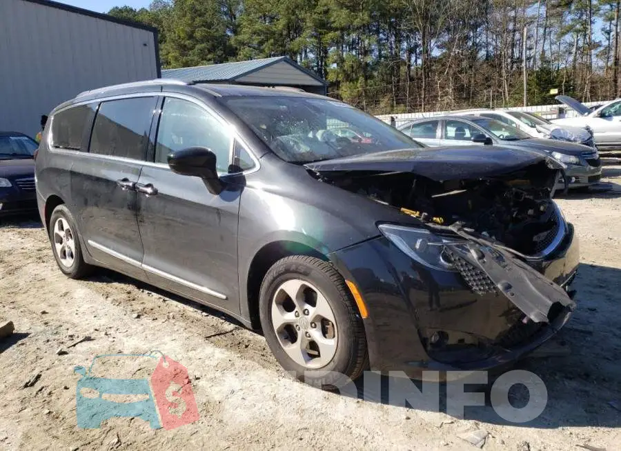 2C4RC1EG8HR538716 Photo# 4