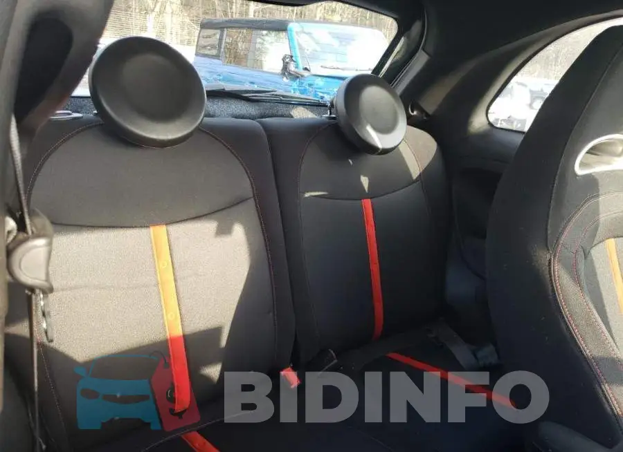 3C3CFFFH8GT152671 Photo# 10