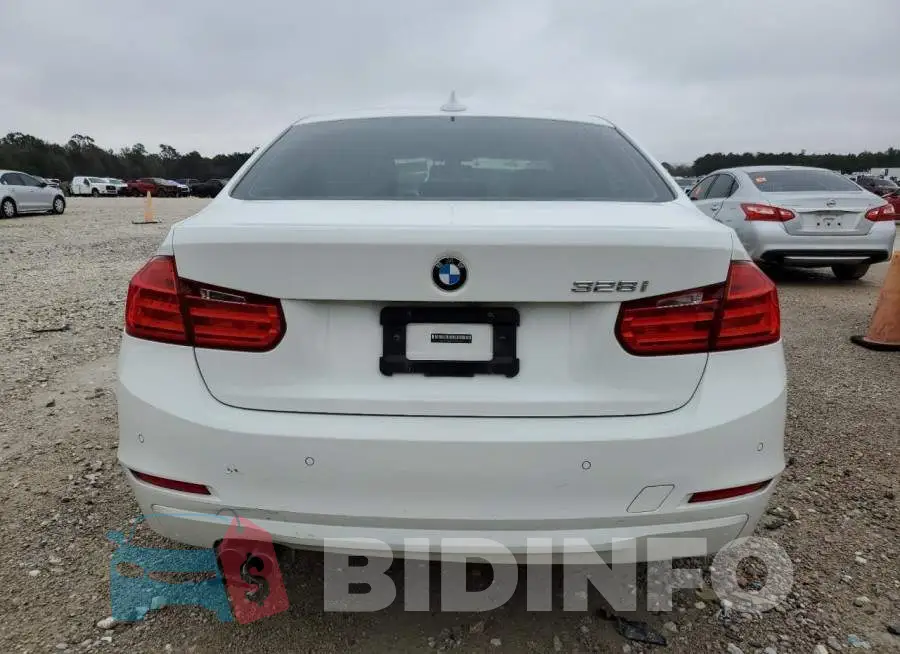 WBA3A5G58FNS85273 Photo# 6