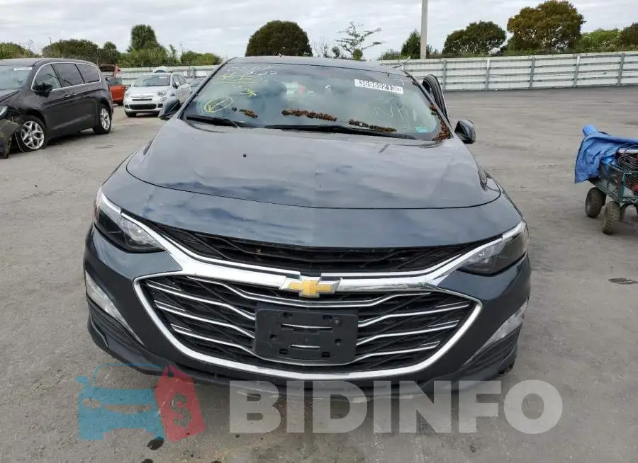 1G1ZD5ST0KF110507 Photo# 5
