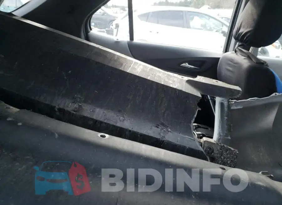 2GNAXREVXJ6156667 Photo# 12