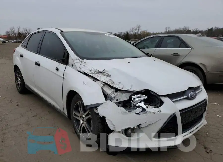 1FADP3E29EL266072 Photo# 4