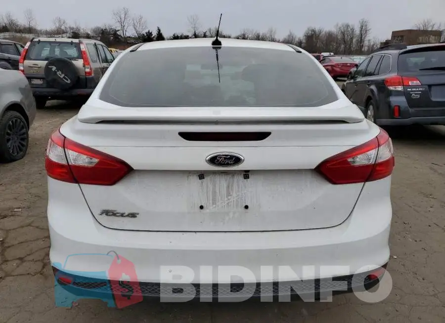 1FADP3E29EL266072 Photo# 6