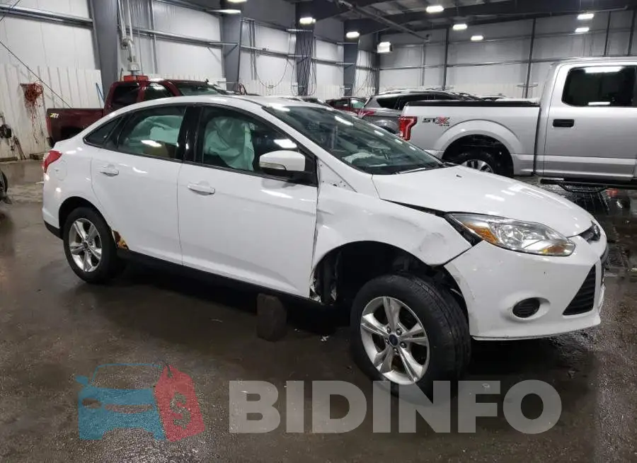 1FADP3F20EL209967 Photo# 4