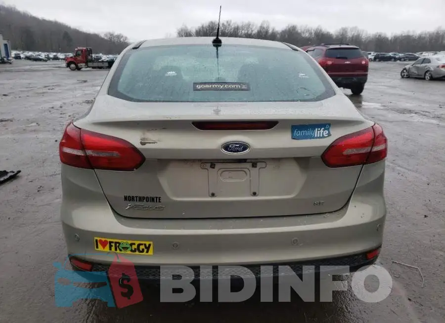 1FADP3F23GL386418 Photo# 6