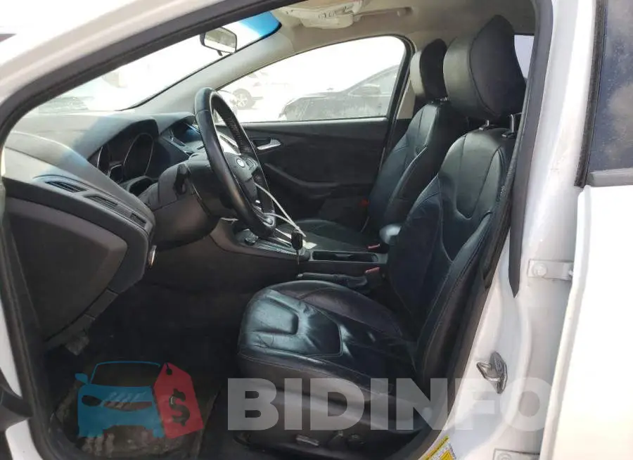 1FADP3K21FL358363 Photo# 7