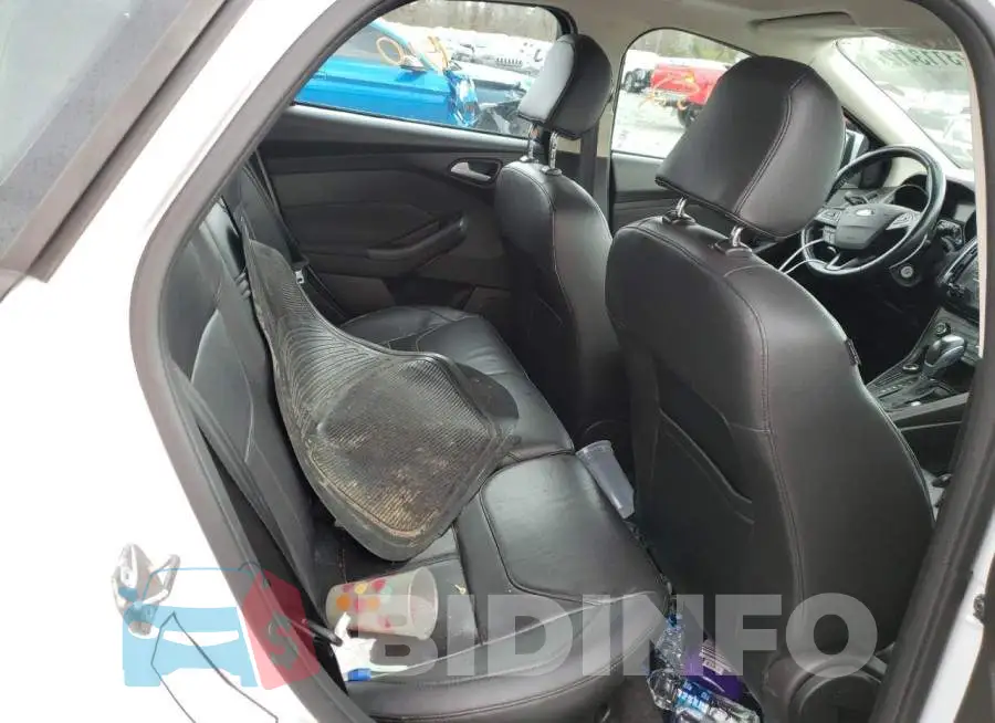 1FADP3K29FL290068 Photo# 10